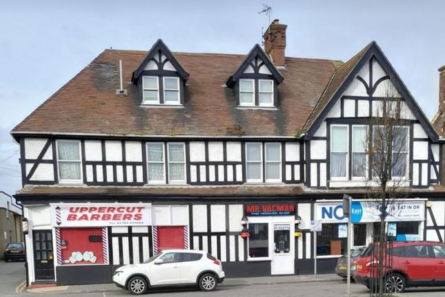 Retail premises to let in North Quay, Great Yarmouth