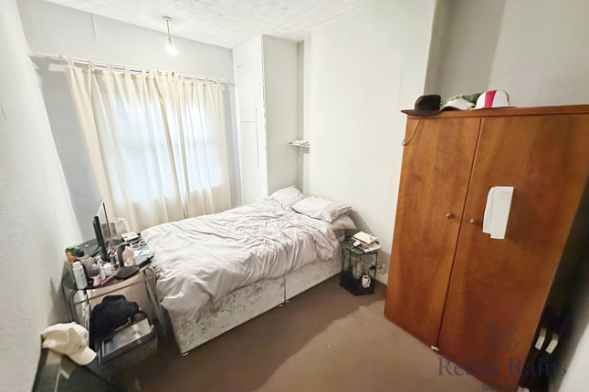 53, London Road, Newcastle photo 3