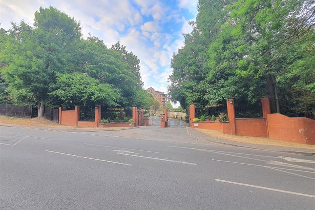 Flat for sale in Chasewood Park, Sudbury Hill, Harrow-On-The-Hill, Harrow