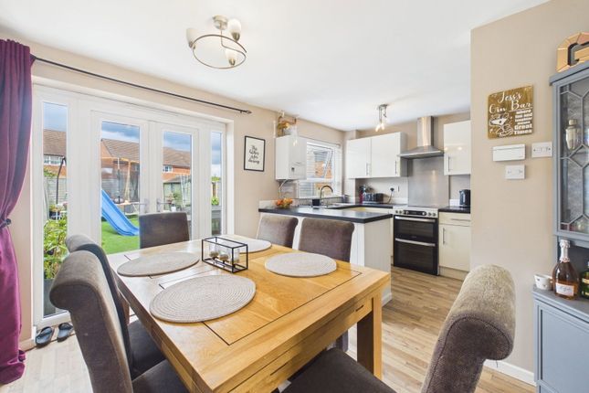 47, Wyvern Avenue, Calne photo 4