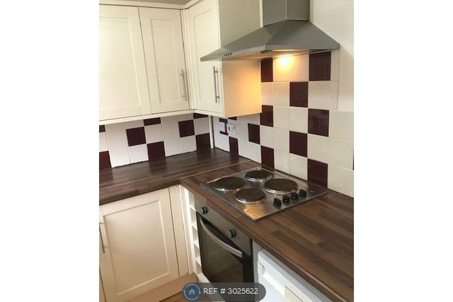 Hurst Court, Blackhill Drive, Carlton, Nottingham photo 3