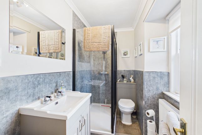 16 Lockhart Drive, Lanark photo 4