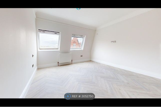 Wimbledon Hill Road, London photo 2