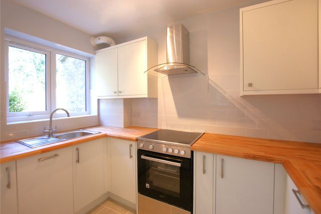41, Laurel Close, Wimborne photo 3