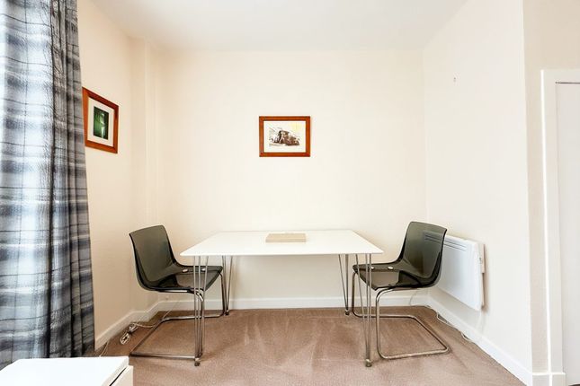 10, Birkenhillock, Forres photo 3