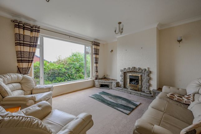 1 Glenshee Drive, Bolton, Lancashire photo 4