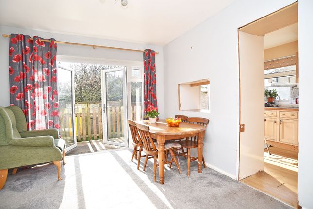 21 Rudbeck Crescent, Harrogate photo 4