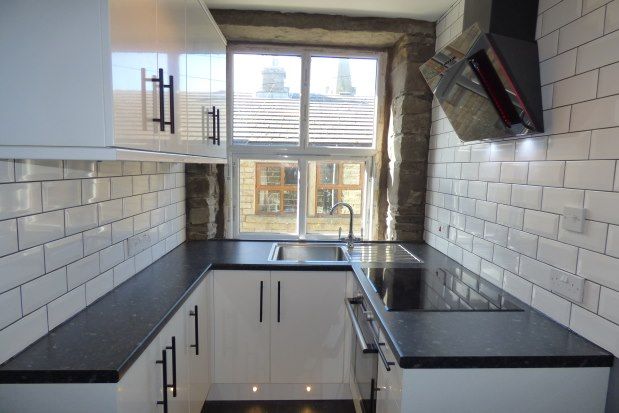 Thumbnail Flat to rent in Bacup Road, Rossendale