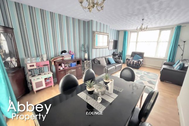410 Leagrave Road, Luton photo 3