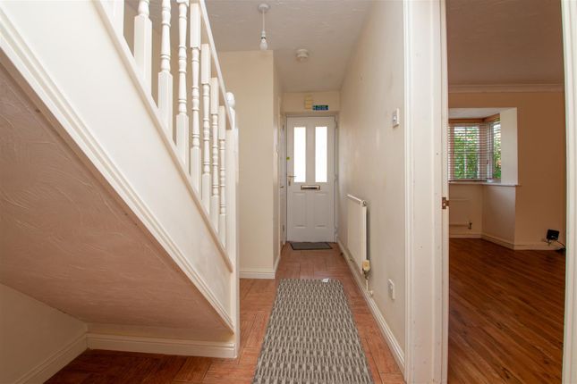 91, Blanchland Circle, Milton Keynes photo 5