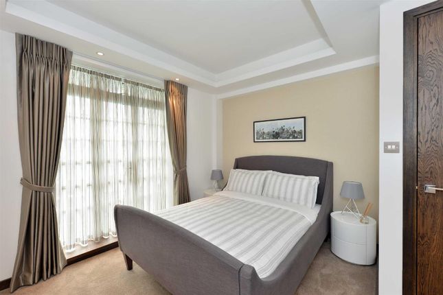 Flat for sale in Sub Penthouse, George Street, Marylebone