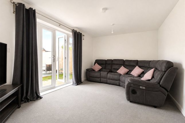 17, Stonyfield Road, Fareham photo 3