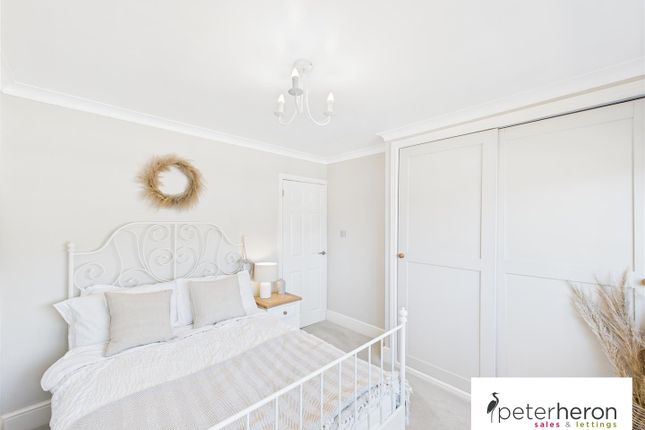 Bedroom 3 (Rear)