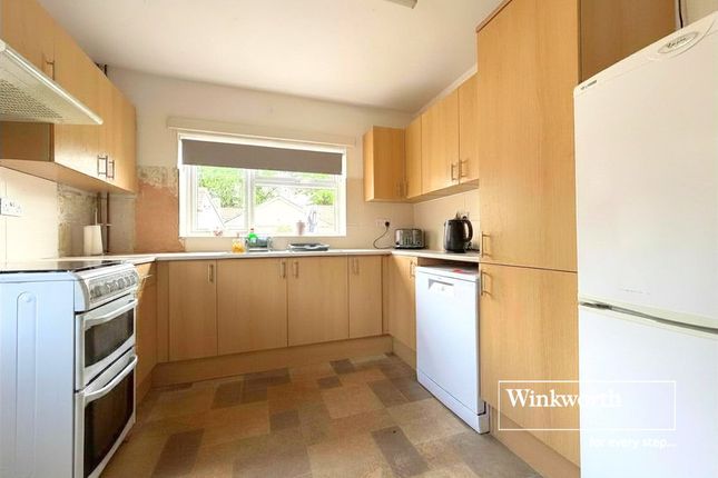 19, Southwood Close, Dorset photo 3