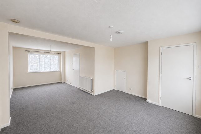 20, Acorn Green, Hailsham photo 2