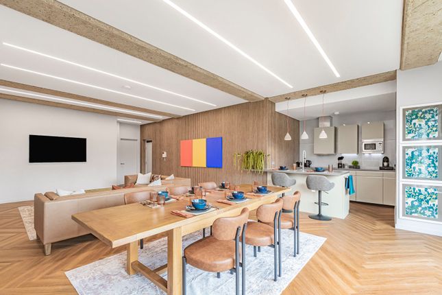 Reception/Kitchen