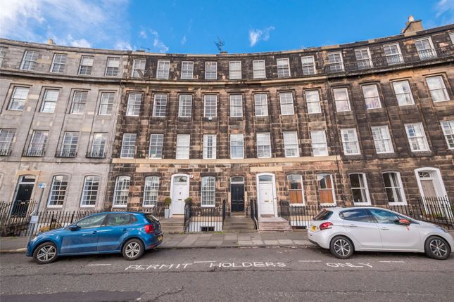 Thumbnail Flat to rent in Gardners Crescent, Edinburgh