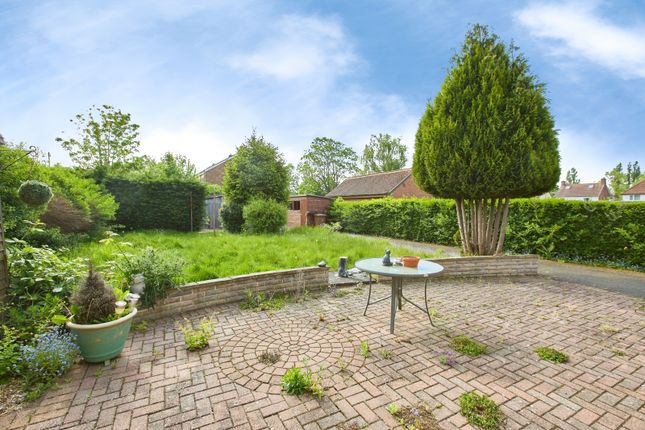 8, Lyndhurst Grove, Derby photo 4
