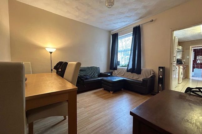 Kimbolton Avenue, Nottingham photo 3
