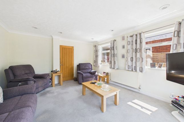 249, Ringmer Road, Worthing photo 4
