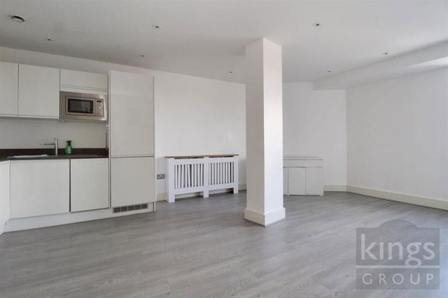 Flat 42 Burlington House, Swanfield Road, Waltham Cross photo 2