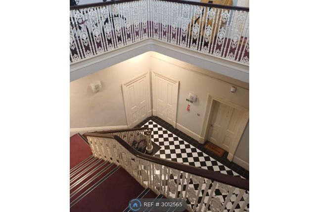 Flat, Buckingham House Headingley Lane, Leeds photo 4