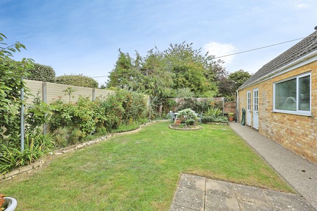 2, Rustens Manor Road, Wymondham photo 2