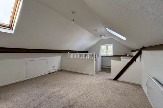 4 Mitre Mews, Bristol photo 3