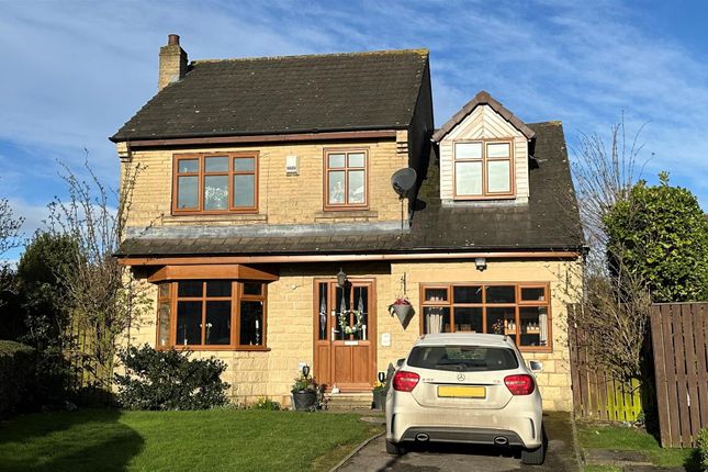 Detached house for sale in Coppice View, Idle, Bradford
