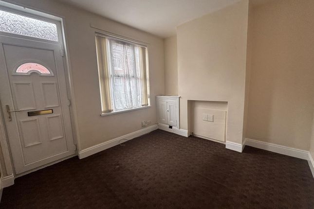 72, Prince Street, Walsall photo 3