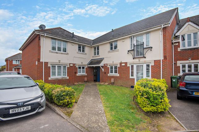 Flat for sale in Wells Close, Portsmouth
