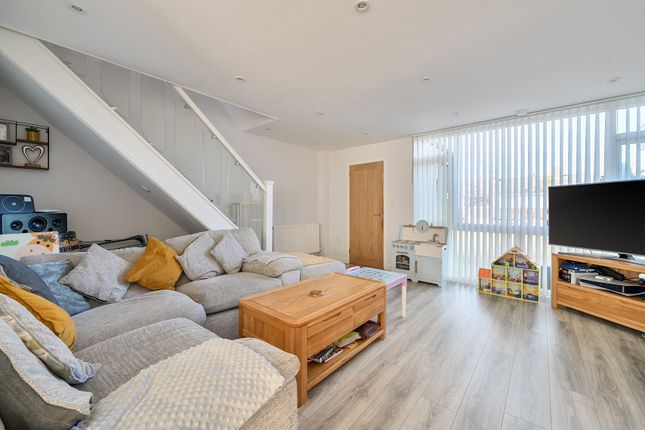 45, Hawkridge Drive, Bristol photo 2