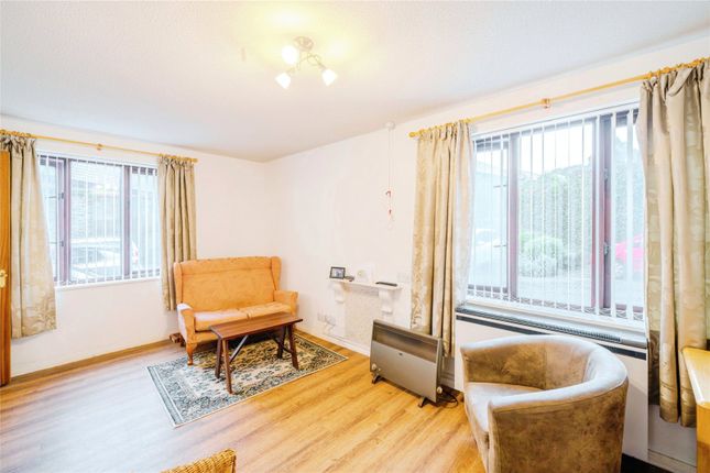 Flat 5 The Grange,, Saville Road, Bristol photo 2