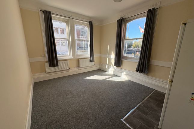 Room 5, 18a, Edinburgh Road, Portsmouth, Southsea photo 4