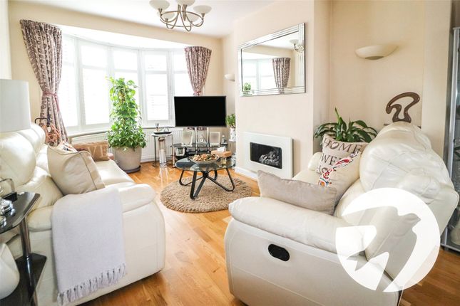 119, Eversley Avenue, Bexleyheath photo 3