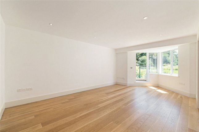 7, Dorchester House, Strand Drive photo 3