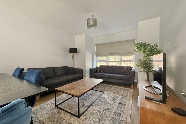 62, Moseley Road, Fallowfield, Manchester photo 4