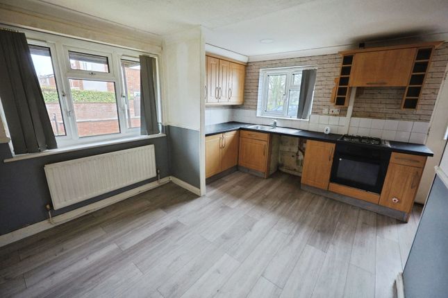 9, Dent Walk, Newton Aycliffe photo 3