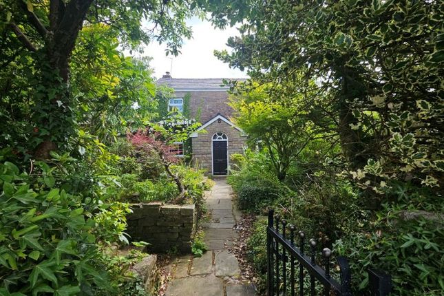 Hill House, 120 Markland Hill, Bolton photo 2