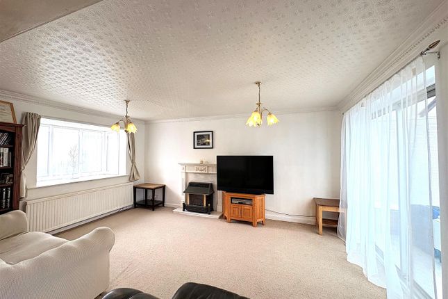 Sovereign Fold Road, Leigh photo 3