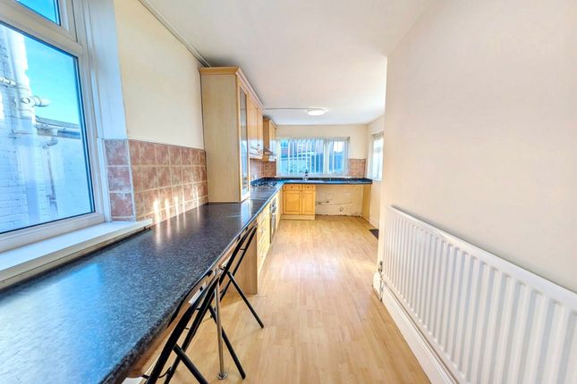107, Billingham Road, Stockton-on-Tees photo 4