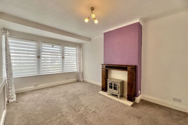 43, Lockerbie Avenue, Cleveleys photo 2