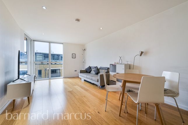 Thumbnail Flat for sale in Malthouse Court, High Street, Brentford