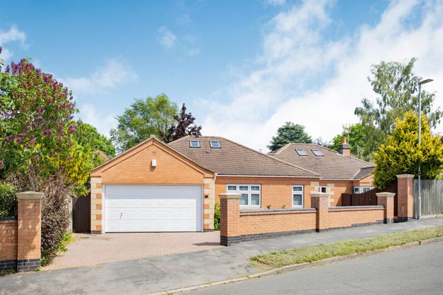 Thumbnail Bungalow for sale in Hill Rise, Burbage, Leicestershire