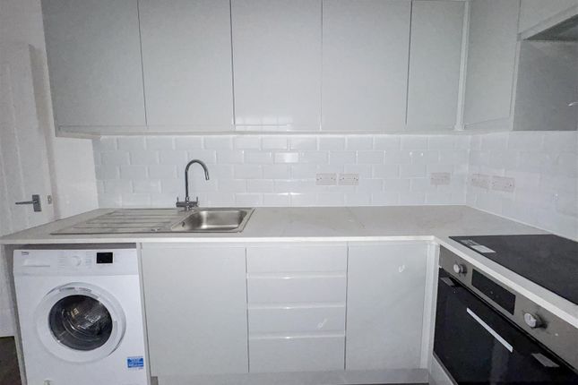 Basement, 35, Cambridge Road, Hastings photo 4