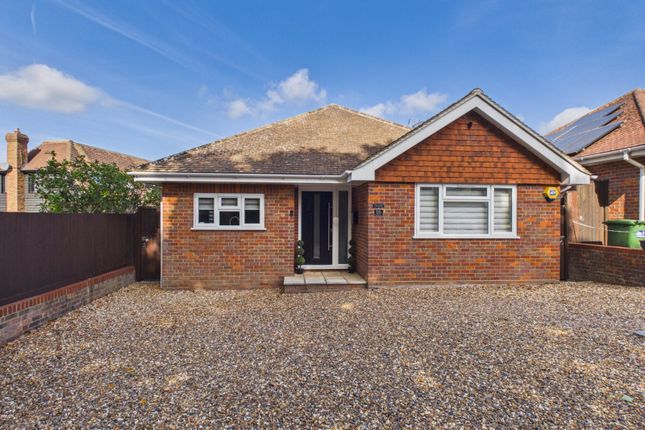 2-bed bungalow on 16, Ellwood Rise, Buckinghamshire, £795,000