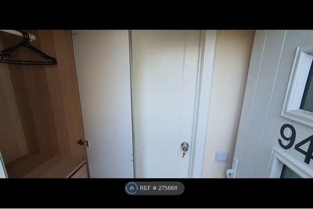 Mangold Way, Erith photo 5