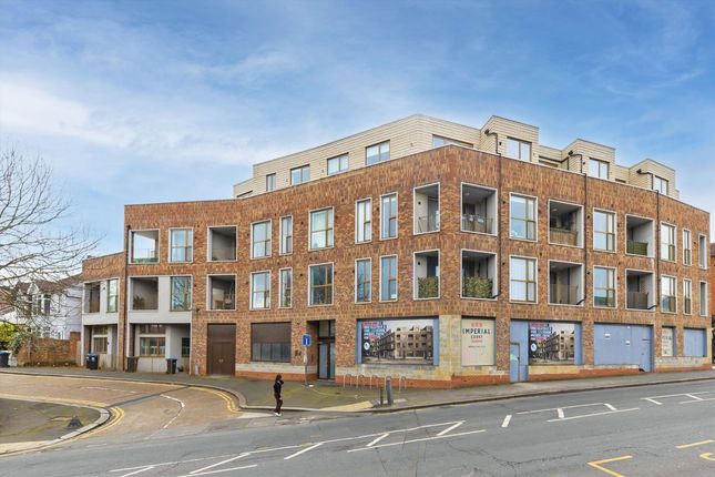 Streatham Road, Mitcham photo 3