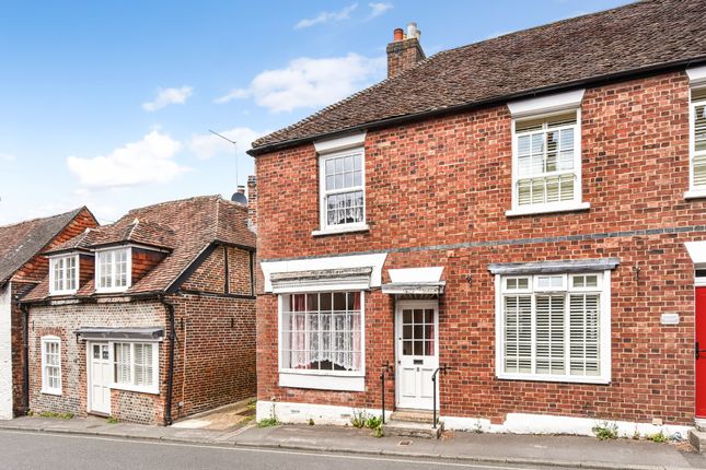 2-bed house on 8 Bank Street, Bishop's Waltham, Southampton, £260,000