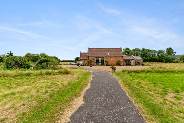 OWL BARN LODGE, Knights End Road, MARCH photo 2